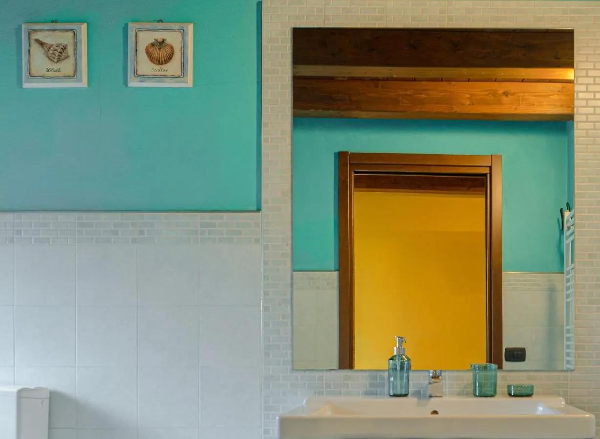 Stylish 2 Bedroom With Balcony Verona Italy